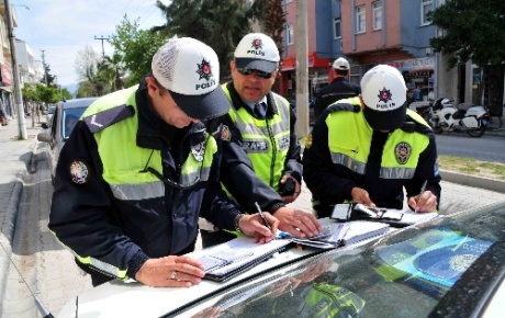 Adanada bir ayda 8 milyon TL trafik cezası