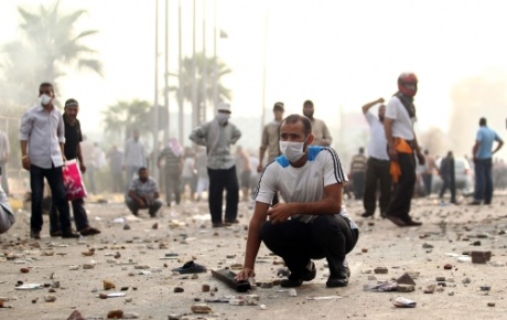 Katar, Mısırdaki kanlı müdahaleyi kınadı