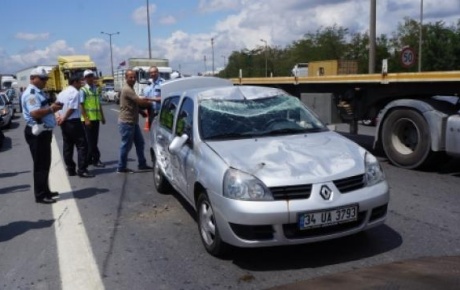 Ataşehirde kaza: 2 yaralı