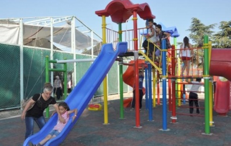 Eğirdirde çocuklara modern park