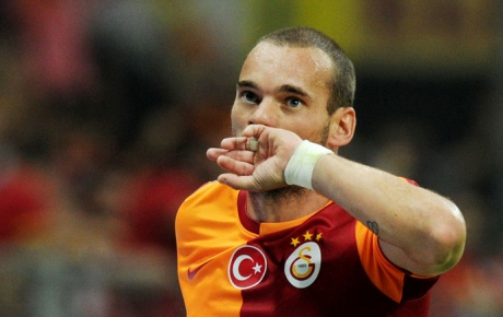 Şükrü Ergünden Sneijder açıklaması