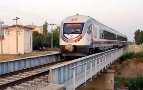 Aydında tren kazası: 1 ölü, 2 yaralı
