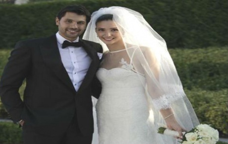 Naz Aydemir ve Cenk Akyol evlendi