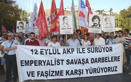 İzmirde 12 Eylül eylemi