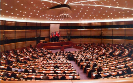 Avrupa Parlamentosu, liderlerin bütçesini reddetti