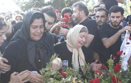 Ahmet Atakan için saygı yürüyüşü