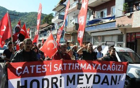 Her yer Taksim sloganına müdahale