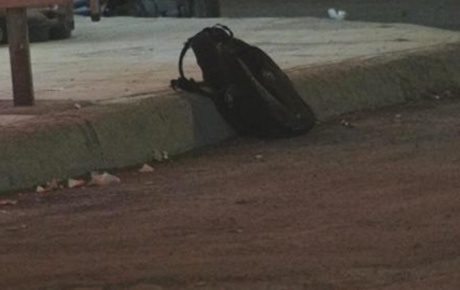 Unutulan çanta bomba paniğine neden oldu