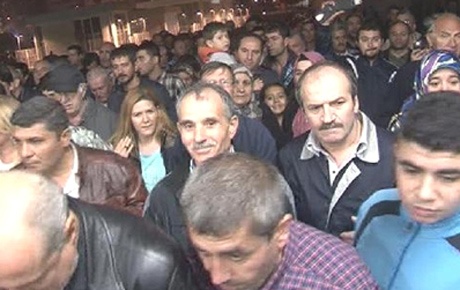 Marmaray, vatandaşların akınına uğradı