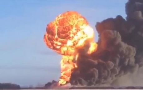 ABDde petrol yüklü trenin patlama anı kamerada