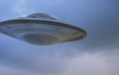 Almanyada havaalanında UFO kaosu