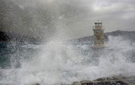 İzmirde fırtına uyarısı