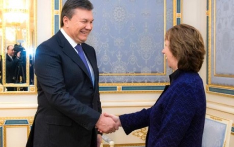 Yanukoviç ile Ashton, Kievde görüştü