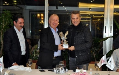 Beşiktaşta, Medical Park Antalyaspor yönetimine yemek
