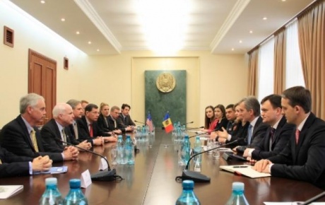Moldova, Amerikalı senatörleri ağırladı