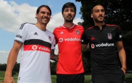 Beşiktaşın yeni sezon formaları tanıtıldı