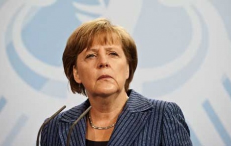 Angela Merkelden istifa yorumu