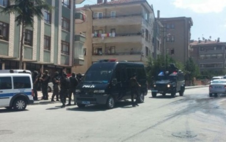 Ankarada kaçan zanlıyı yakalamaya polis helikopteri de katıldı