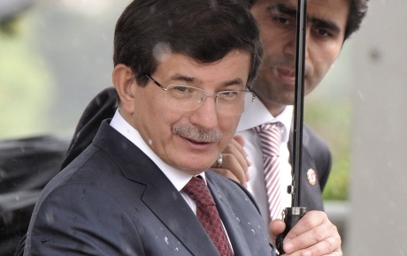 Davutoğlu, Genelkurmay Başkanı Özel ile görüştü