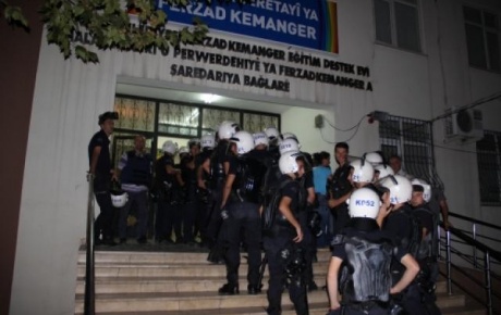 Diyarbakırda Kürtçe okula operasyon; çok sayıda gözaltı yapıldı