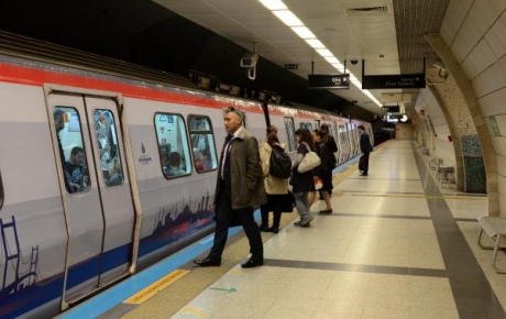 İstanbulda metro seferlerine düzenleme