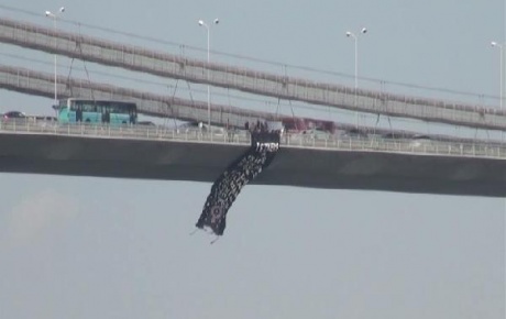 Boğaziçi Köprüsünde tezkere protestosu