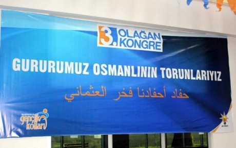 Ak Partililerin Osmanlıca diye astığı pankartlar Arapça çıktı