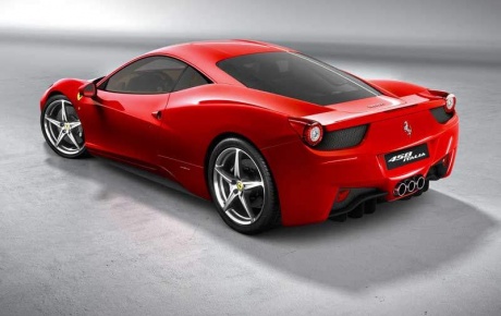 Ferrari FF görücüye çıktı