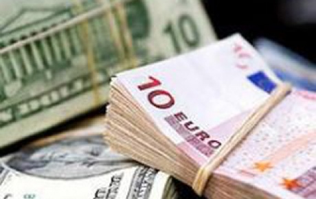 Dolar ve euro yatay seyirli