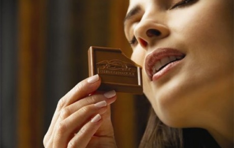 Kalp krizine karşı çikolata