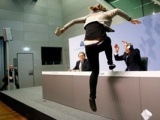 Avrupa Merkez Bankası başkanına uçan tekme!