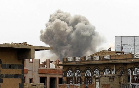 Yemene hava saldırıları sürüyor