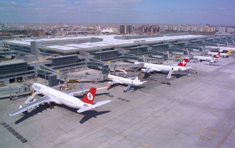Atatürk Havalimanı rekorunu kırdı