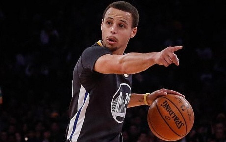 NBAde en değerli oyuncu Curry