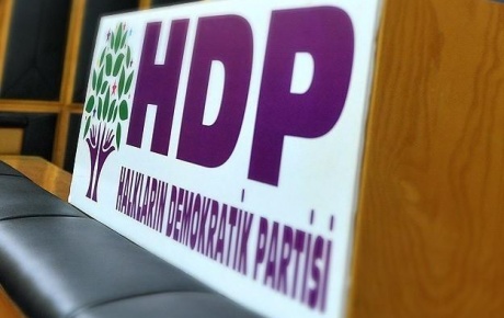 HDP il ve ilçe başkanlığında polis araması