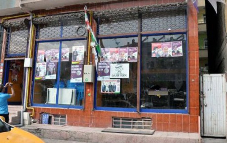 HDP seçim bürosuna taşlı saldırı