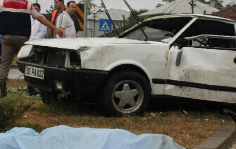 Samsunda kaza: 1 ölü, 4 yaralı