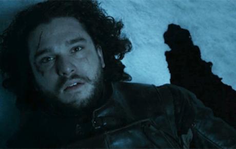 Jon Snow öldü mü ölmedi mi?