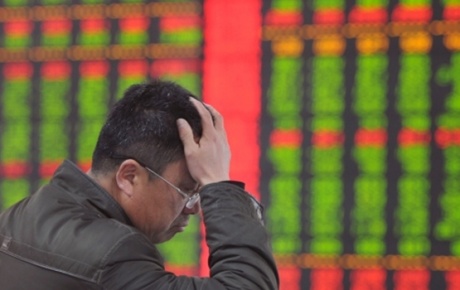 Çin borsaları çakıldı, piyasalar panikte
