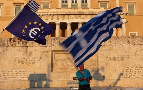 Yunanistan yeni kredi istedi