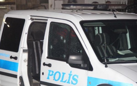 Şanlıurfada polis aracına saldırı: 2 şehit