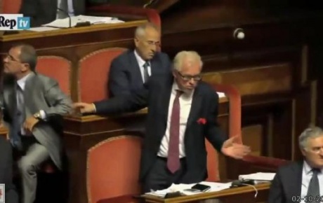 İtalya parlamentosunda oral seks tartışması