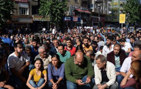 Ankaradaki saldırı yurt çapında protesto edildi