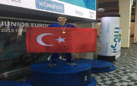 Türk yüzücü 14 yaşında Avrupa Şampiyonu