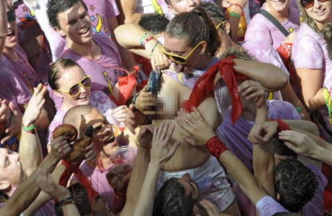 Chinese breast touching festival