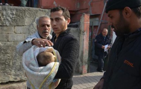 Halepten kaçan ailenin bebeği bakımsızlıktan öldü