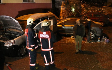İstanbulda 5 araç kundaklandı