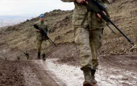 Tuncelide çatışma: 2 asker yaralı