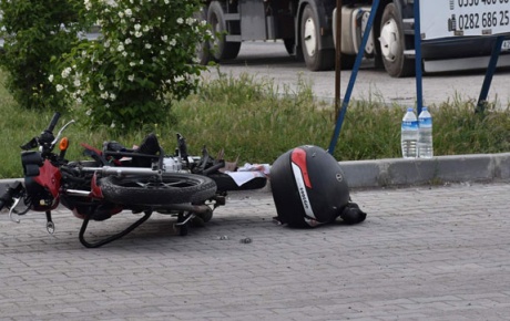 Tekirdağda feci motosiklet kazası: 2 ölü