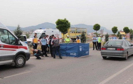 Minik Ömer, okuldan eve giderken kazada öldü